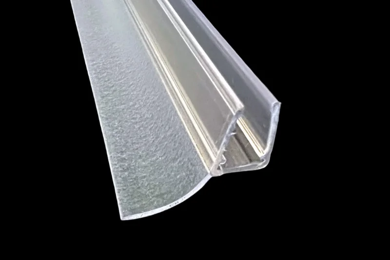 Spaltdichtung mit schräger 18 mm Lippe für Glas-Wand, Lücke 10-13 mm, Art.Nr. 5011