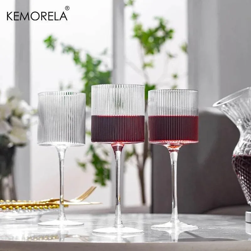 KEMORELA Französische Weingläser mit vertikale Linien (4er und 6er Set) - Kochschein