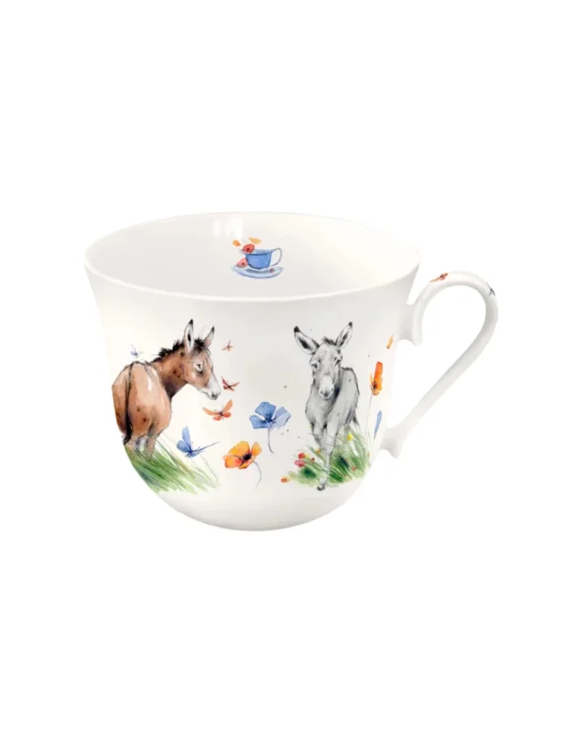 Lieblingstasse Kuschelfreunde vom Grätz Verlag mit Eseln und Blumen als Motiv vor weißem Hintergrund.