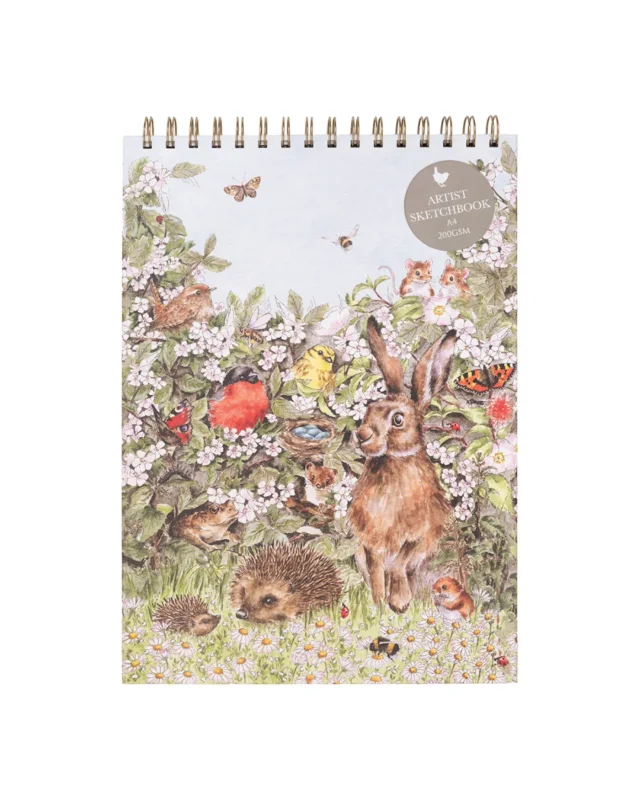 Vorderansicht des Skizzenbuchs A4 „Hedgerow“ von Wrendale Designs mit Spiralbindung und großem Naturmotiv.