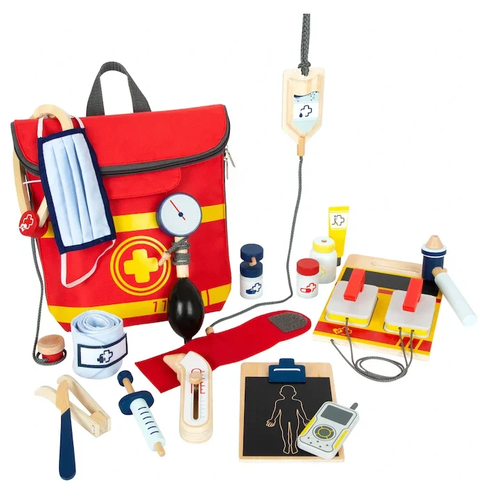 Notarztrucksack mit Holz-Utensilien von Smallfoot