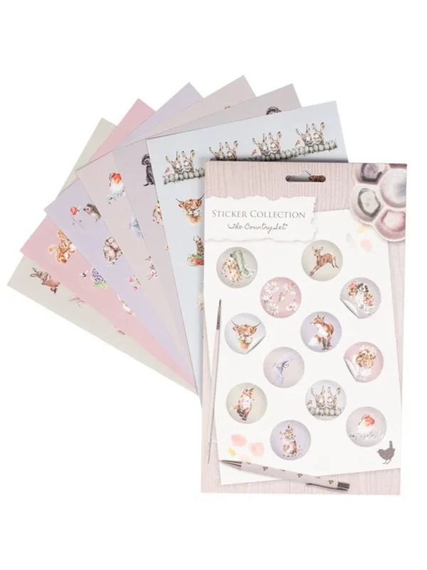 Verpacktes Country Sticker-Set von Wrendale Designs mit mehreren Stickerbögen und runden Tiermotiven in sanften Pastellfarben.