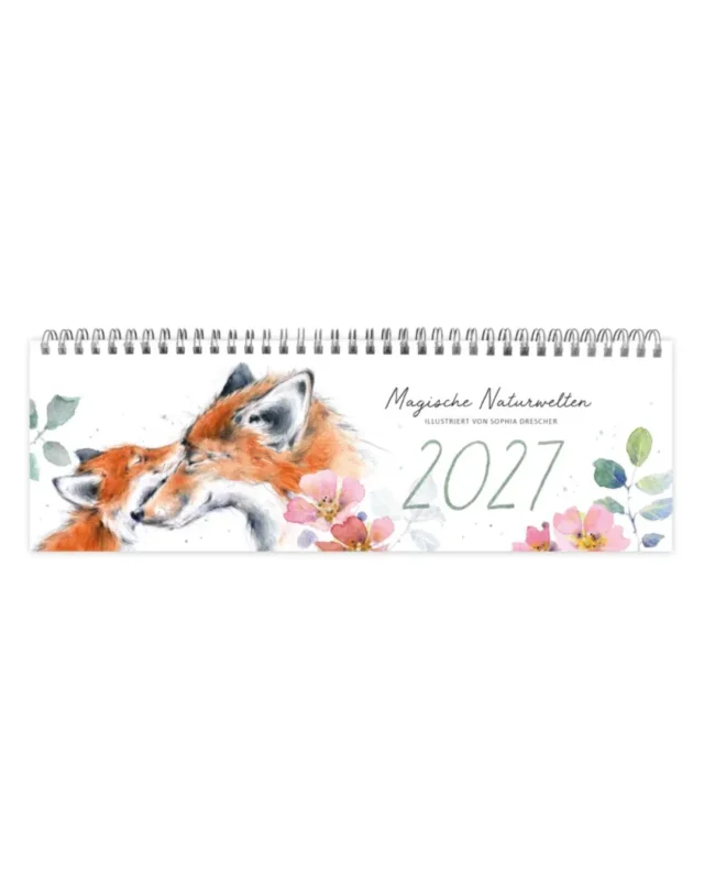 Deckseite des "Füchse" Tischkalenders vom Grätz Verlag. Ein Jungfuchs und ein älterer Fuchs schmiegen sich vertraut Kopf an Kopf. Die liebevoll Illustrierte Szene von Sophia Drescher wird durch zarte Blumen in Pastelltönen komplettiert. Die Aufschriften "Magische Naturwelten" und "2027" sind halb rechts, mittig auf der Deckseite aufgebracht.