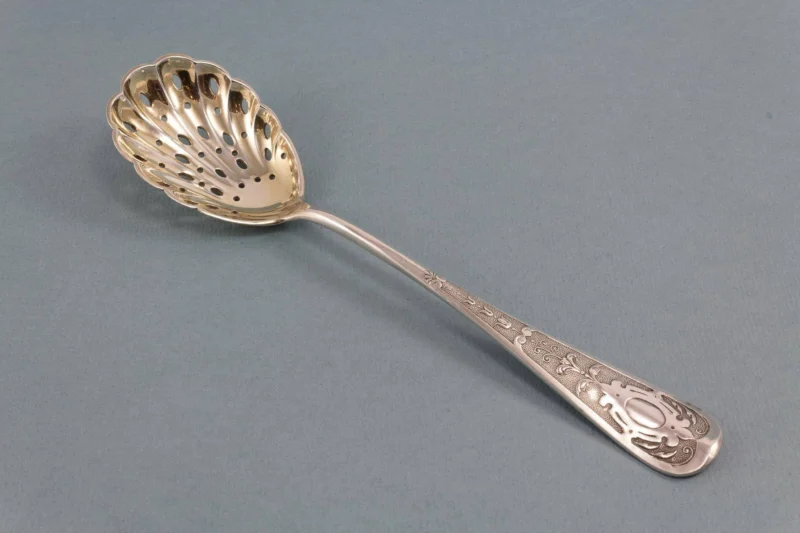 Antiker Zuckerstreulöffel, WMF, versilbert, Historismus, Jugendstil, 1900