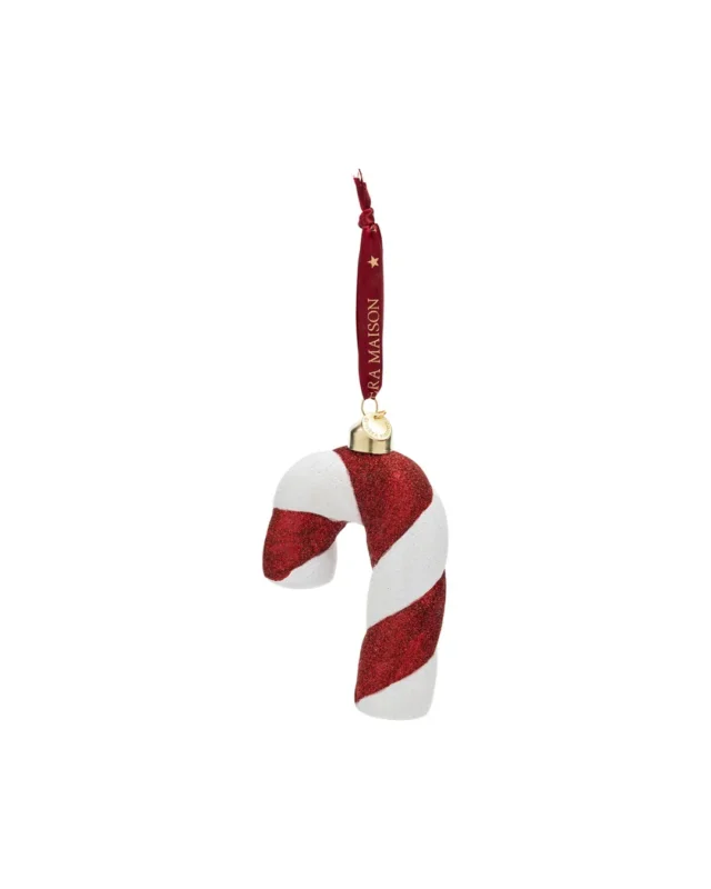 Detailaufnahme des Candy Cane Wishes Ornaments in Rot und Weiß von Rivièra Maison