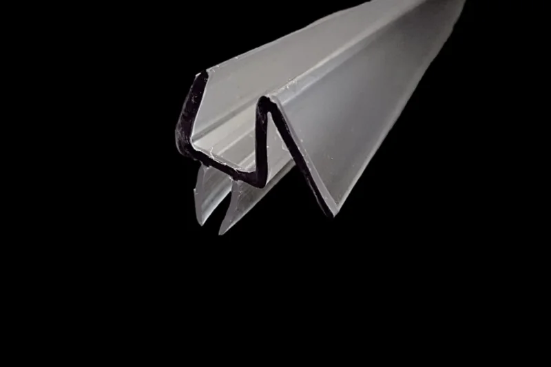 Polycarbonat-Bodendichtung mit doppelter Lippe, glasklar, Spaltmaß 9-10 mm, Art.Nr. 956/914