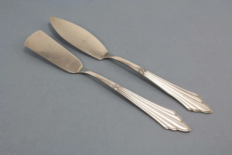 Versilbertes Käsemesser und Buttermesser, WMF
