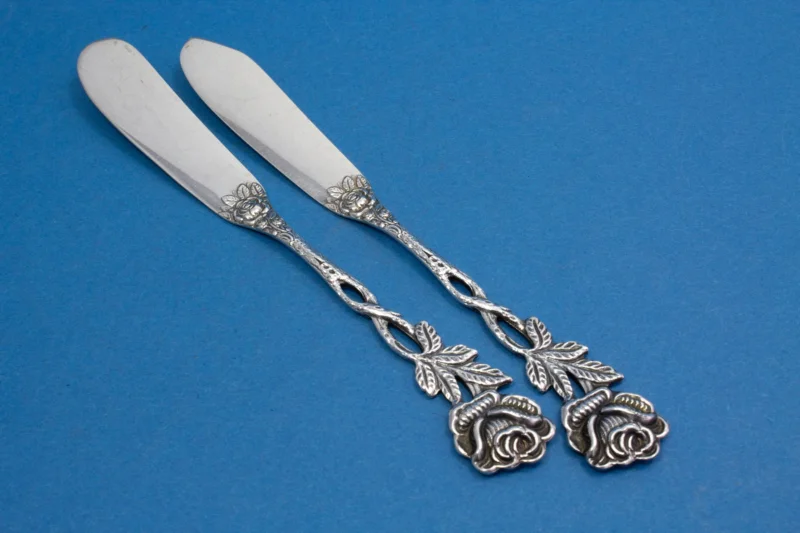 Buttermesser + Käsemesser aus Silber, Messer, Rosenbesteck