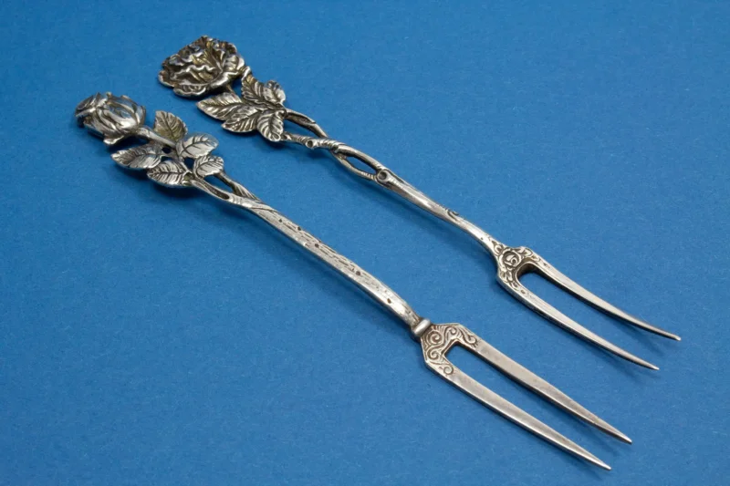 2 Cocktailgabeln aus Silber, Hildesheimer Rose