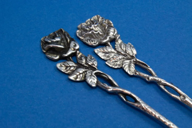 2 Cocktailgabeln aus Silber, Hildesheimer Rose