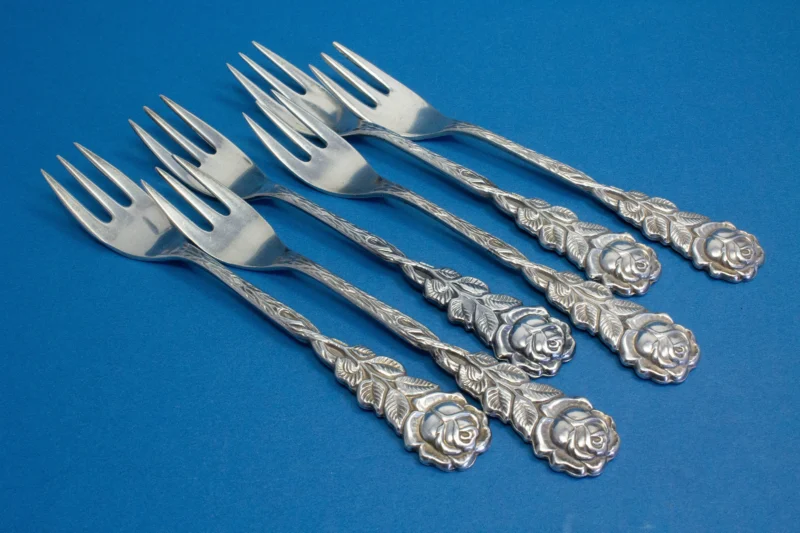 6 versilberte Kuchengabeln mit Rosen, versilberte Gabeln