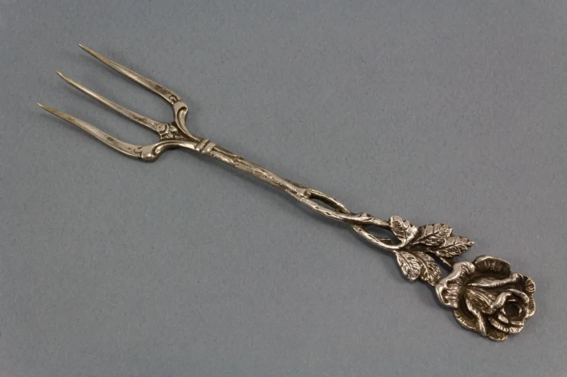 Beautiful fork made of 800 silver with roses for antipasti, bread and chocolates