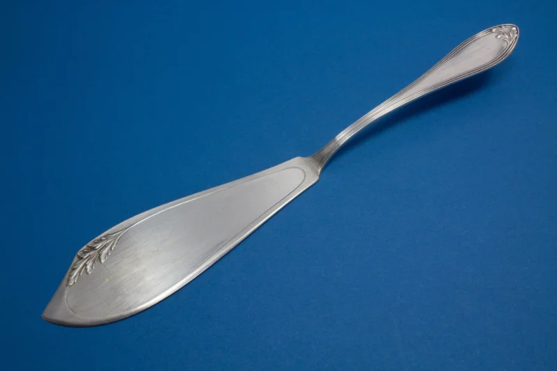 Antikes Fischvorlegebesteck von Wellner, Modell Eva, seltenes Vorlegemesser