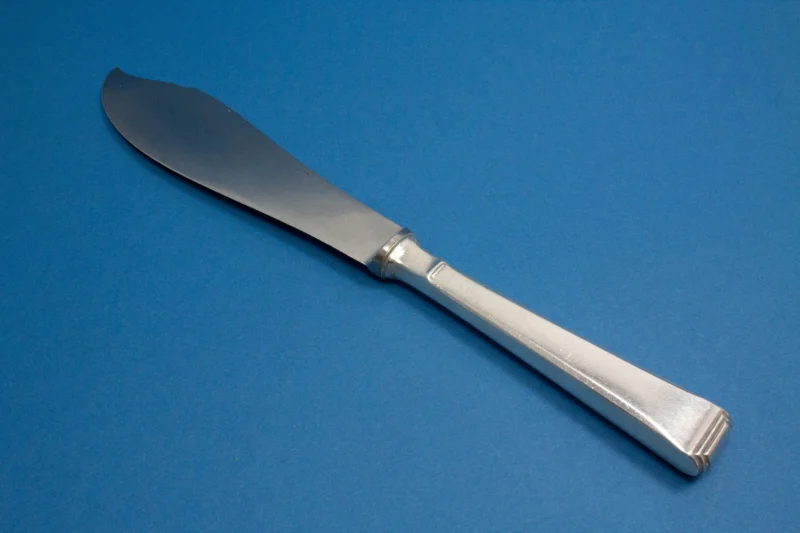 Schönes, versilbertes Tortenmesser