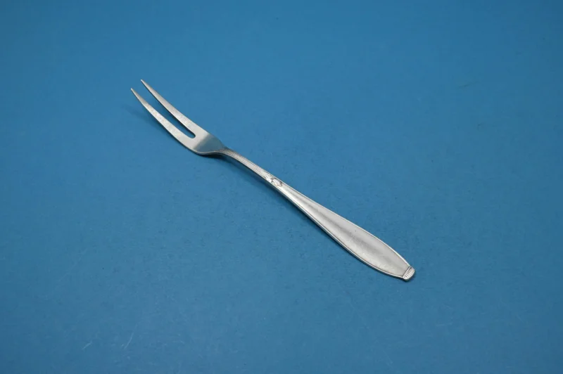 Eine schöne Fleischgabel, Käsespieß, versilberte Gabel von WMF